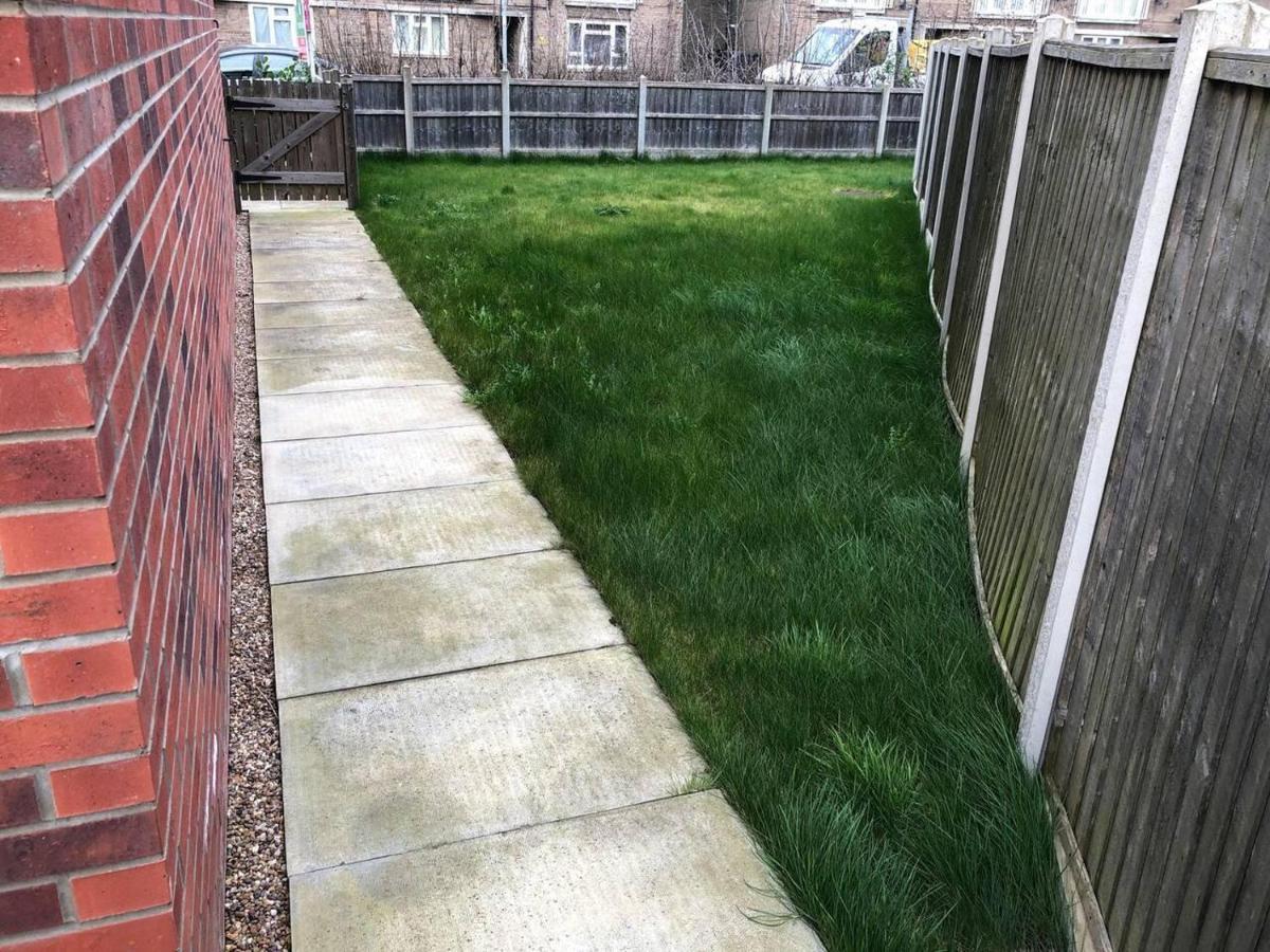 Beautiful 4-Bed House In Lincoln- Close To Centre Extérieur photo
