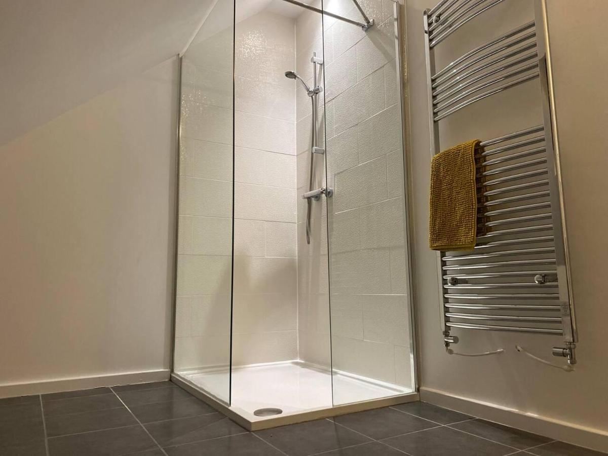 Beautiful 4-Bed House In Lincoln- Close To Centre Extérieur photo